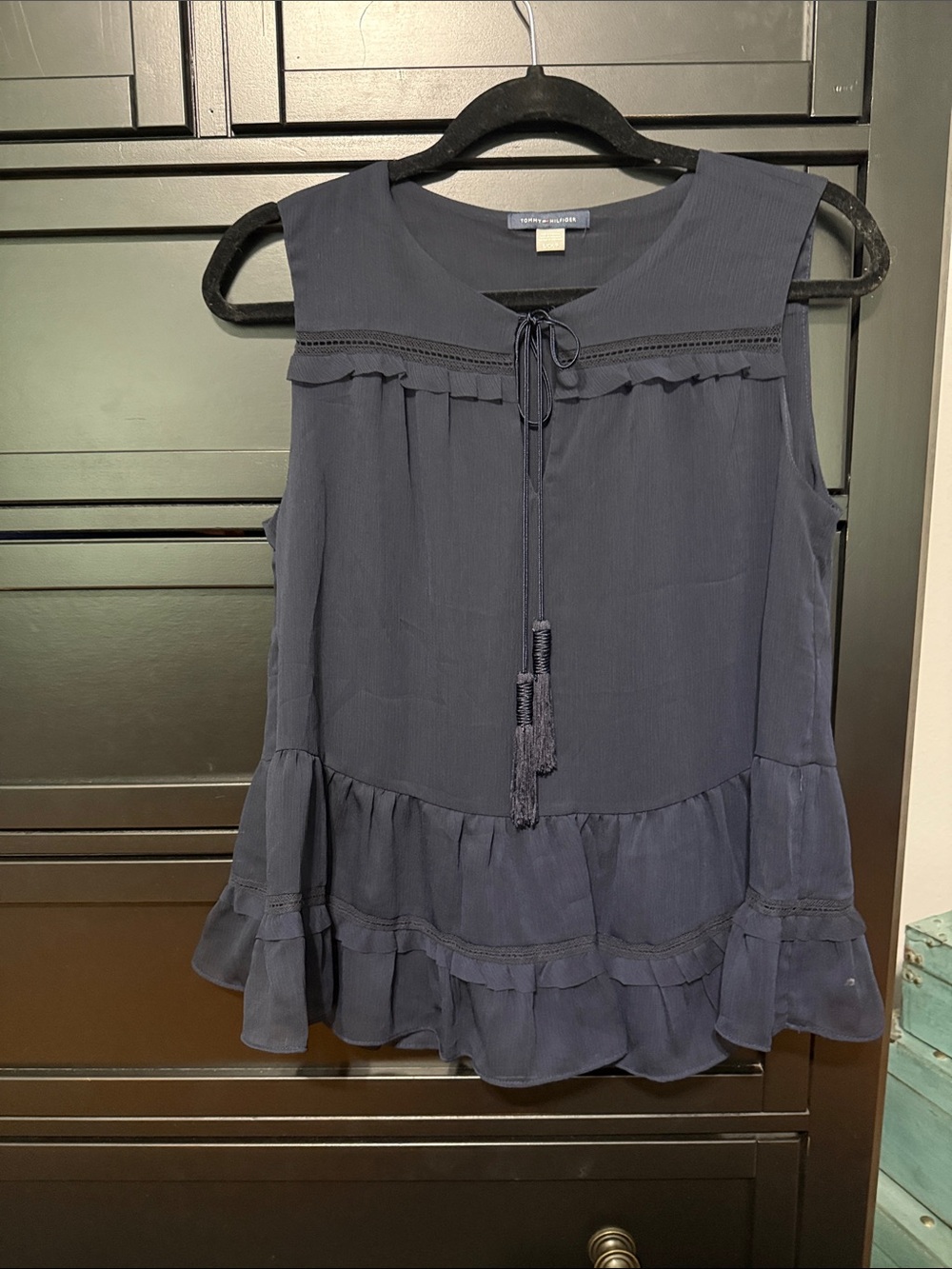 Tommy Hilfiger Sleeveless Ruffle Tassel Tank